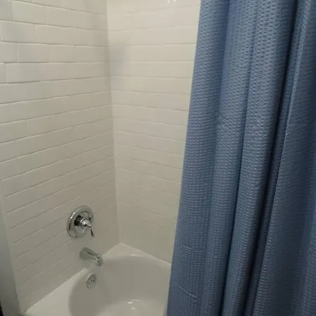 Elegant Private Room In Oakland, Pittsburgh. Exterior photo